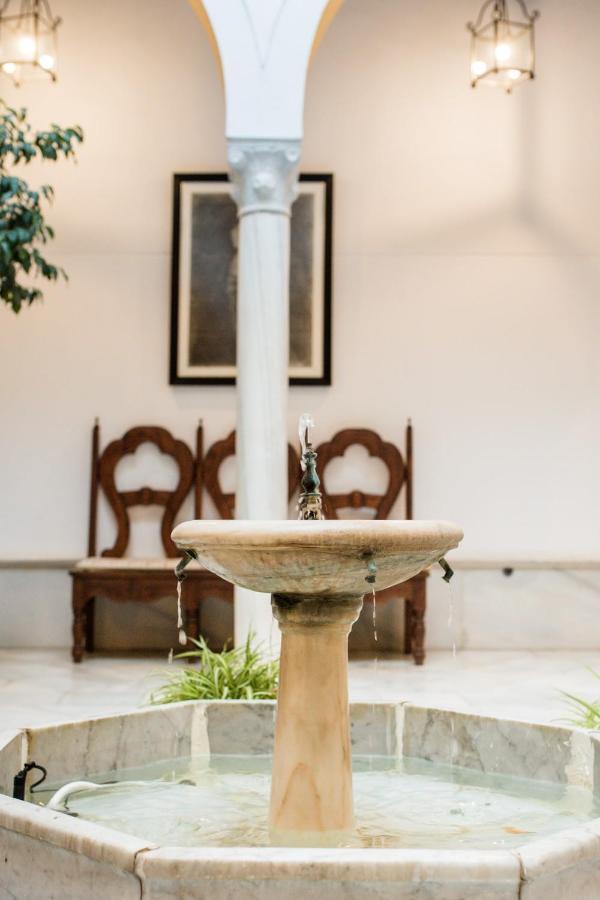 Magico Apartamento En Casa Palacio Del Siglo XVII Sevilla Buitenkant foto