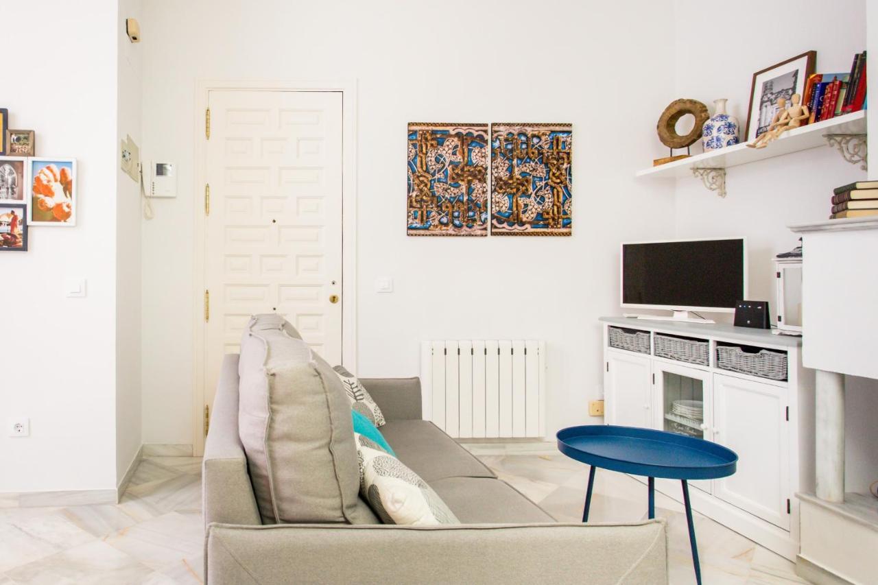Magico Apartamento En Casa Palacio Del Siglo XVII Sevilla Buitenkant foto