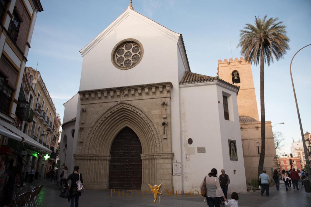 Magico Apartamento En Casa Palacio Del Siglo XVII Sevilla Buitenkant foto